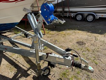 Lodni prives 2700kg - 2