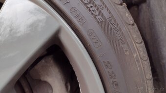 Kola a pneu 225/45 R18 - 2