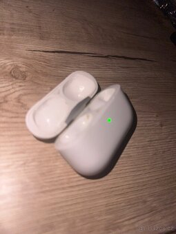 Apple AirPods Pro jenom pouzdro - 2