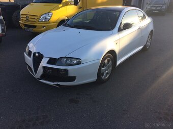 Alfa Romeo GT KŮŽE NAVIGACE - 2
