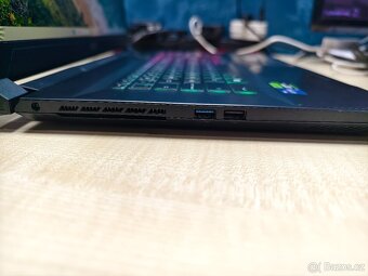 Herní notebook 10jádro i7 12650H, RTX4060 8GB, 16GB - záruka - 2