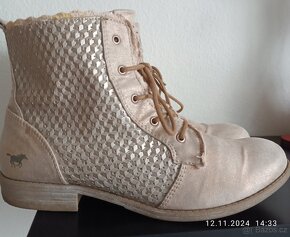 Starorůžové kotníkové boty Mustang vel.39 - 2