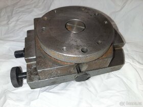 Originální vyosovací zařízení Deckel FP - 2