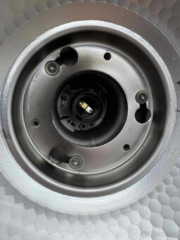 Průmyslové stropní svítidlo - 2