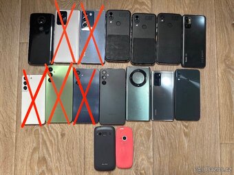 Makety telefonů - různé značky - 2