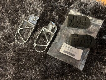 Ktm ADV 1X90 origo stupačky - 2