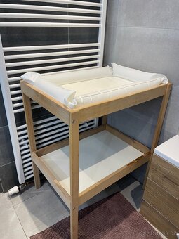 Přebalovací pult - 2