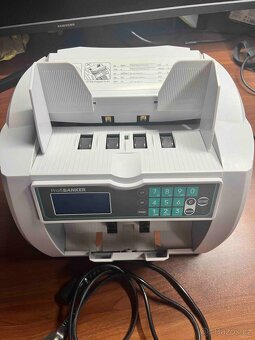 Počítačka bankovek - 2