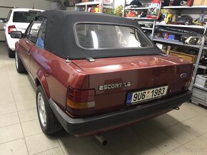 Ford Escort mk3 cabrio - 2