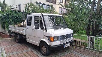 Mercedes Benz 310d - 2