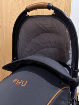 Luxusní hluboký kočárek EGG - 2