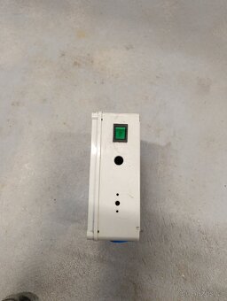 Rozvodná krabice - 2