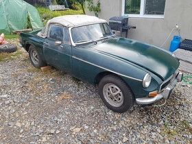 MGB kabriolet na renovaci - 2