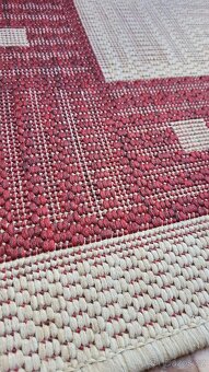 Koberec - 160 cm x 230 cm - 2