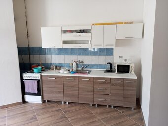 Pronajmu pokoj v Aši 190,-/den - 2