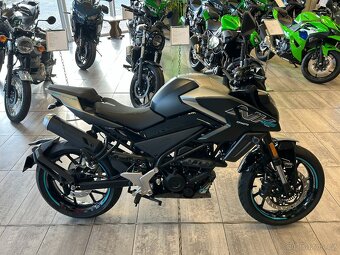 CF Moto NK 125 2026 Gem Black - 2