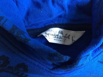 Modrá mikina náklaďáky kapuce 98/104 H&M - 2