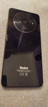 Mobilní telefon - 2