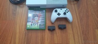 Prodám XBOX ONE S 1TB - 2