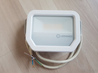 Reflektor LED - 2