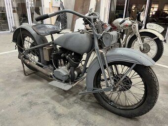 Harley Davidson VL 1200 zo sajdkou - 2