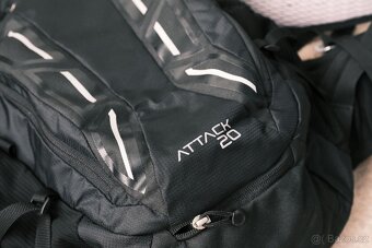 Batoh Deuter Attack 20l - integrovaný chránič SAS-TEC - 2
