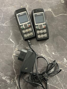 Nokia 1600 telefon - 2