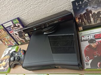 Xbox 360 s Kinectem + 13 her - 2