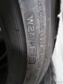Pneu Bridgestone 225 /45 /18 - 2