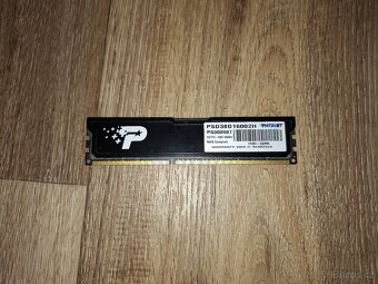 Ram 2× 8GB - 2