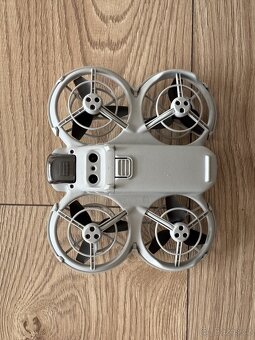 Dji NEO - dron - 2