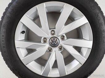 Volkswagen Passat - Originání 16" alu kola - Zimní pneu - 2