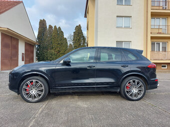 Porsche Cayenne TURBO ČR TOP VÝBAVA - 2