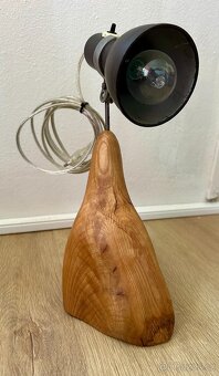 UPCYKL lampa bakelit na dřevě PRŮHLEDNÁ EL.ŠŇŮRA FUNKČNÍ - 2