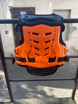 Chrániče fox raptor - 2