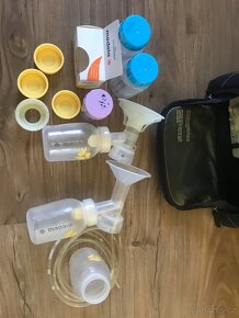 Medela odsávačka mateřského mléka - 2
