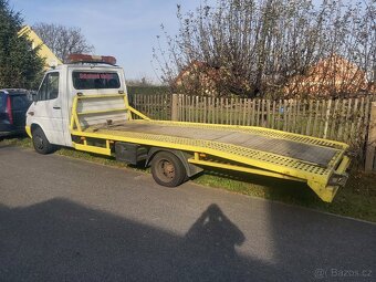Odtahovka Mercedes Benz Sprinter 311 CDI - 2