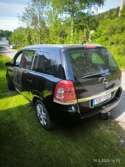 Opel Zafira b 1.6 85kw 2010 - 2