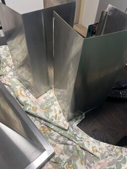 komínová Digestoř nerez Baumatic F60 - 2