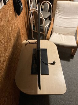 smart televize LG 42LV5500 - 2