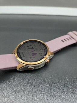 Garmin Fenix 7S Sapphire Solar Cream Gold Titanium - 2