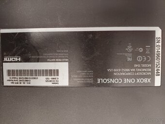 X Box One 500 GB + kabeláž a hra FIFA 2019 - 2