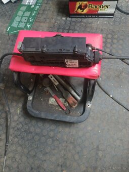 Modul parkovací brzdy BMW X6 e 71 na opravu - 2