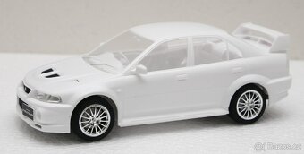 MITSUBISHI LANCER EVO VI (1999) - hotový model (1:24) - 2