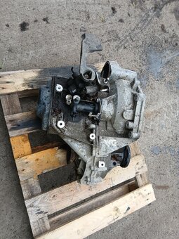 PREVODOVKA CADDY 2,0SDI 51KW  12000KC TOP STAV - 2