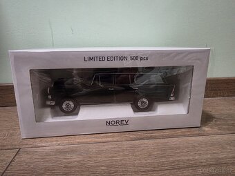 Mercedes Benz 200 Universal limitka 500ks model 1:18 Norev - 2