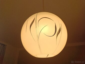 Zánovní skleněný lustr průměr 28 cm, šňůra 50 cm - 2