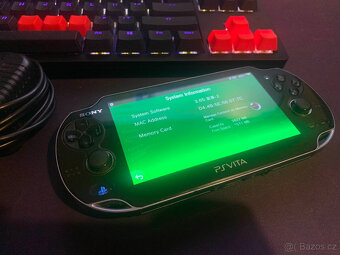 PS Vita/Playstation Vita PCH1004 (OLED) - 2