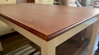 Jidelni stul - masiv - 2