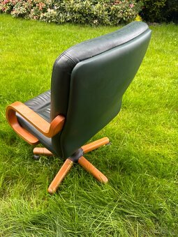 Kožená křesla na kolečkách - 2